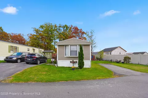 320 3rd Street Moosic Hts, Avoca, PA 18641 photo 24