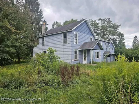68 Oxbow Road Rd, Union Dale, PA 18470