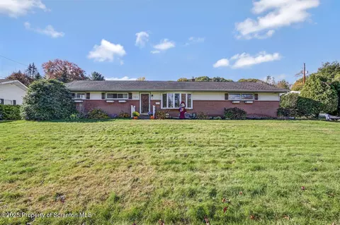 151 Primrose Dr, Clarks Summit, PA 18411