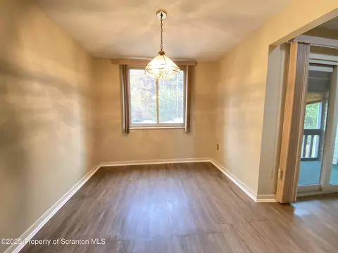 Dining - 1309 Summit Pointe, Scranton, PA 18508 photo 1 of 2