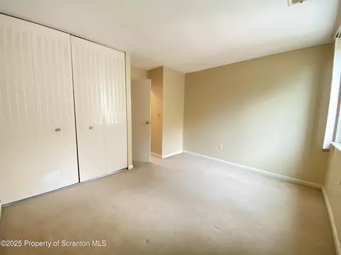 Bedroom - 1309 Summit Pointe, Scranton, PA 18508 photo 5 of 7