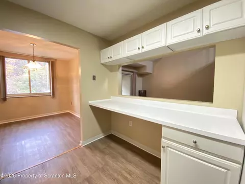 Kitchen - 1309 Summit Pointe, Scranton, PA 18508 photo 2 of 3
