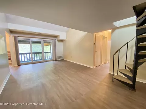 Living - 1309 Summit Pointe, Scranton, PA 18508 photo 3 of 3