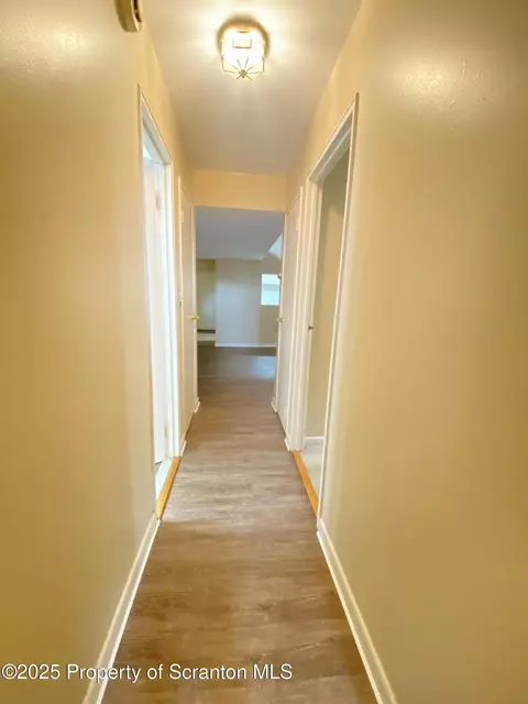 Entry Way - 1309 Summit Pointe, Scranton, PA 18508 photo 5 of 5