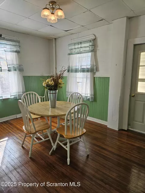 Dining - 314 E Drinker St, Dunmore, PA 18512 photo 1 of 1