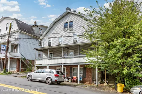 737-739 E Northampton St, Wilkes-barre, PA 18702