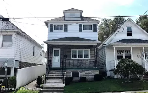 1819 Clearview St, Scranton, PA 18508