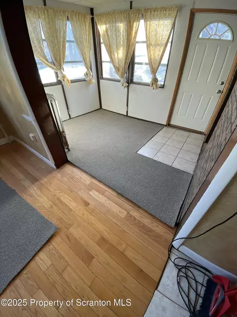401 Putnam St, Scranton, PA 18508 photo 7