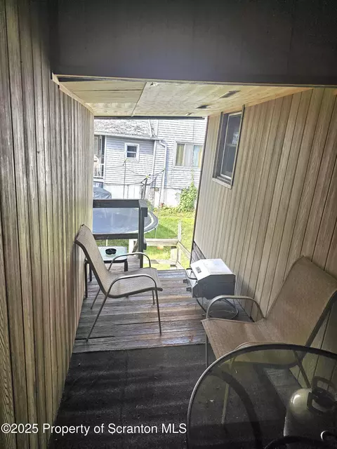 401 Putnam St, Scranton, PA 18508 photo 23