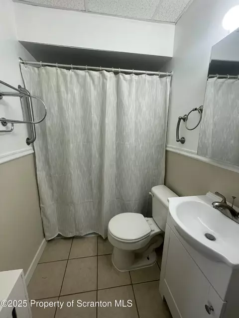 401 Putnam St, Scranton, PA 18508 photo 11