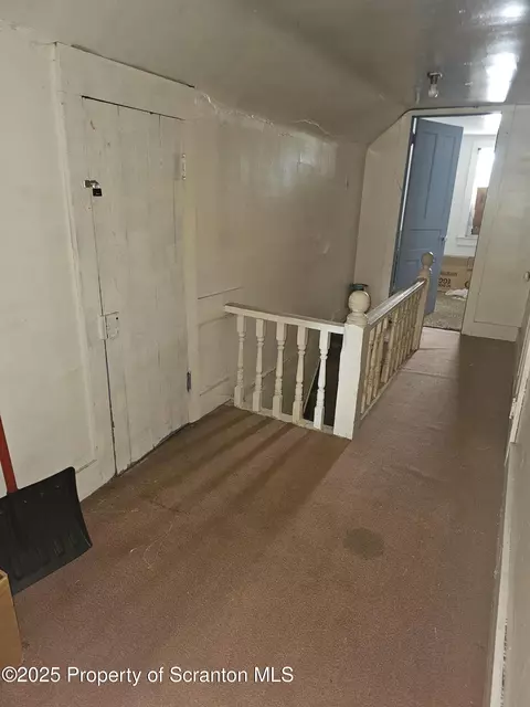 401 Putnam St, Scranton, PA 18508 photo 22