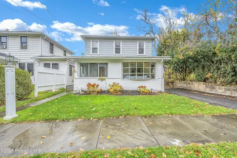 2707 Olyphant Ave, Scranton, PA 18509