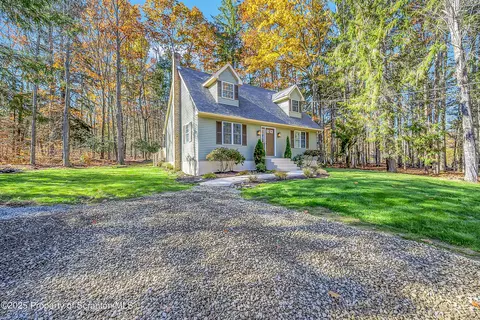 117 Clay St, Elmhurst Township, PA 18444