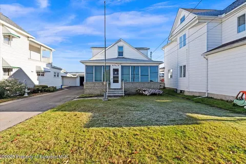 131 Stephenson St, Duryea, PA 18642