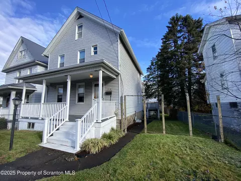 719 Palm St, Scranton, PA 18505