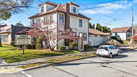 942 Wyoming Ave, Forty Fort, PA 18704