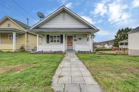 167 Handley St, Eynon, PA 18403