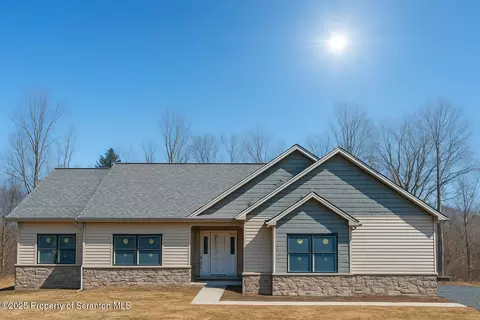 0 Colony Ln, South Abington Twp, PA 18411