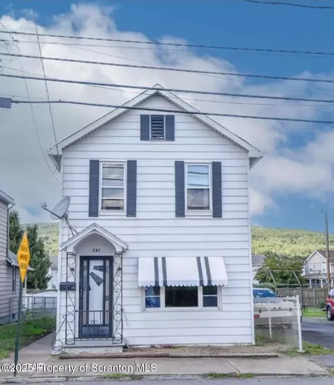 257 Main St, Duryea, PA 18642