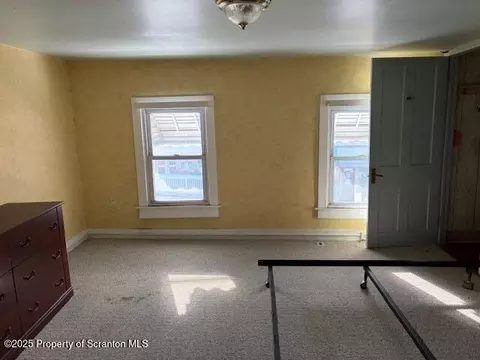 Bedroom - 303 E Drinker St, Dunmore, PA 18512 photo 2 of 2