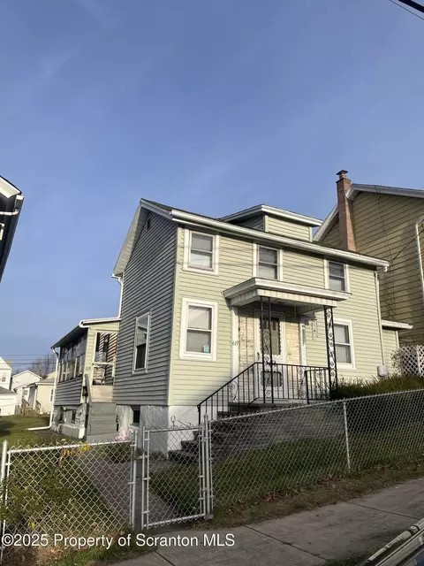 619 Hickory St, Scranton, PA 18505