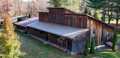 1253 Bacontown Rd, Nicholson, PA 18446