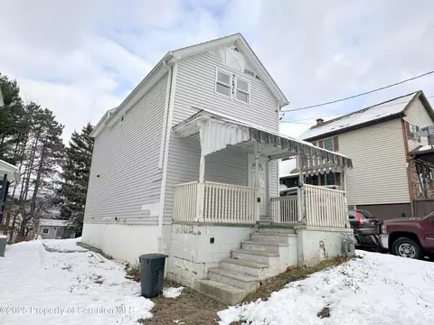 534 Second Ave, Jessup, PA 18434