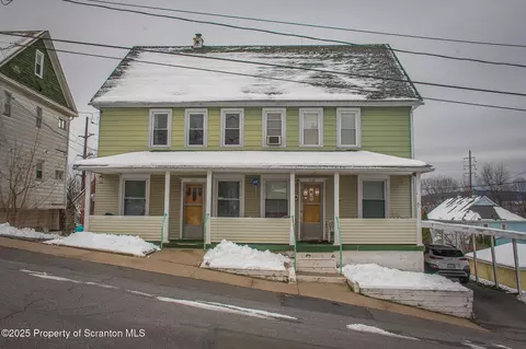 1210-1212 N Rebecca Ave, Scranton, PA 18504