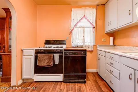 Kitchen - 1114 Eynon St, Scranton, PA 18504 photo 2 of 2