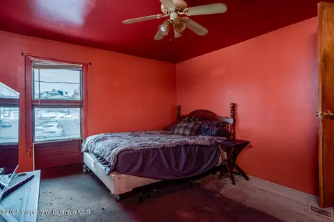 Bedroom - 1114 Eynon St, Scranton, PA 18504 photo 2 of 5