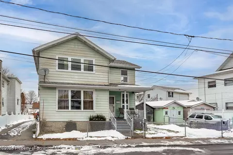 1114 Eynon St, Scranton, PA 18504