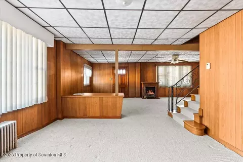 Living - 701 E Scott St, Olyphant, PA 18447 photo 3 of 4