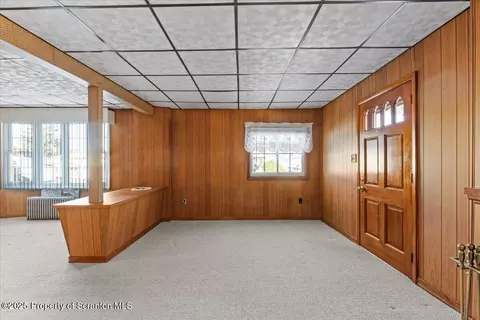 Living - 701 E Scott St, Olyphant, PA 18447 photo 1 of 4