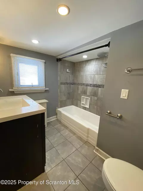 Bath - 907 E Drinker St, Dunmore, PA 18512 photo 1 of 3
