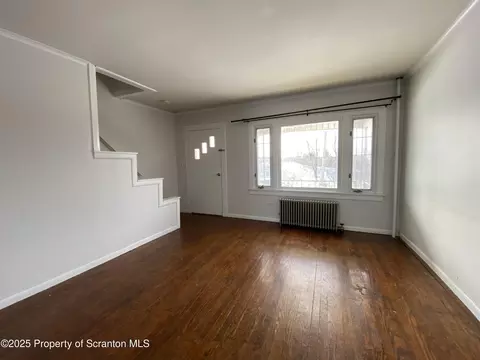 Living - 907 E Drinker St, Dunmore, PA 18512 photo 3 of 5