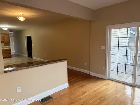 Living - 615 Arthur Ave, Scranton, PA 18510 photo 2 of 3