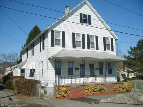 408 17th Ave, Scranton, PA 18504