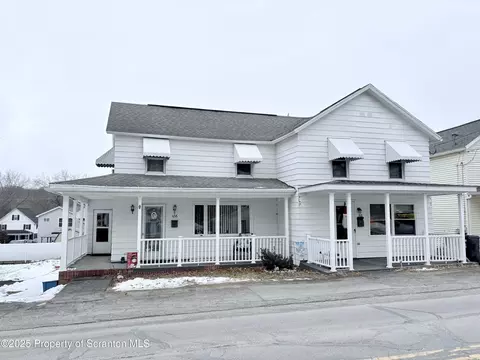 186 Cemetery St, Archbald, PA 18403