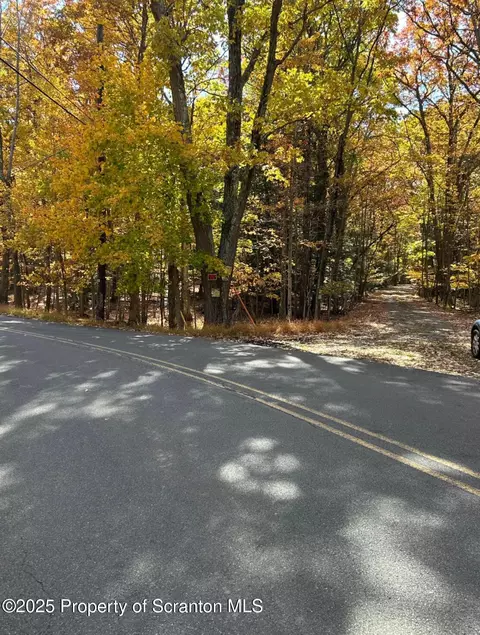 Elmhurst Boulevard, Dunmore, PA 18512