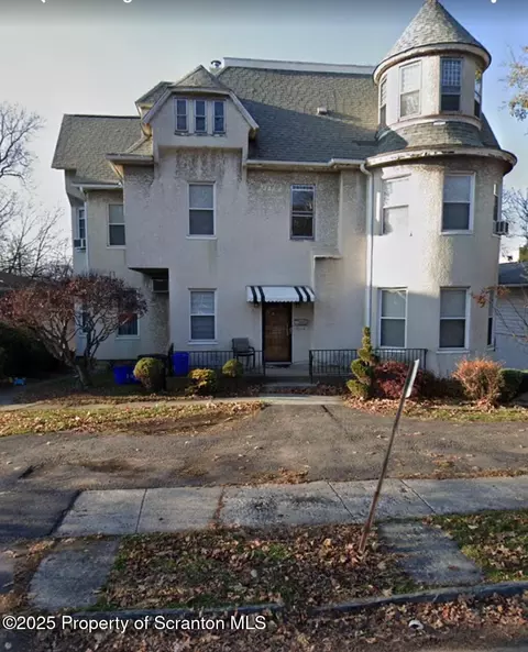 525 Monroe Ave, Scranton, PA 18510