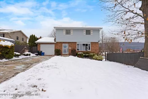 211 New St, Duryea, PA 18642