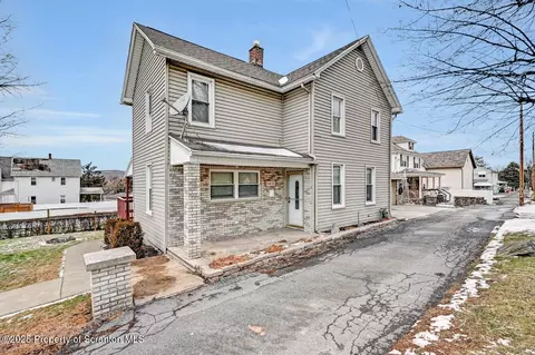1941 Electric St, Dunmore, PA 18512