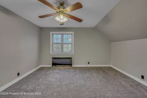Bedroom - 141 School St, Scranton, PA 18508 photo 6 of 8