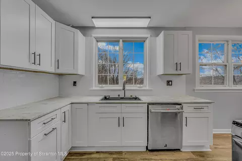 Kitchen - 141 School St, Scranton, PA 18508 photo 2 of 3