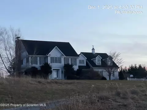 8 Hillcrest Cir, Wellsboro, PA 16901