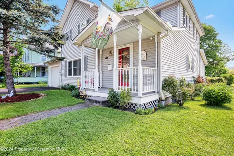 46 Maple St, Tunkhannock, PA 18657