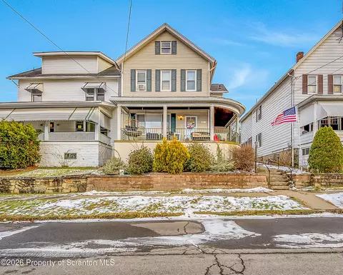417 S Irving Ave, Scranton, PA 18505