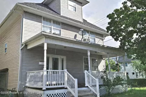 102 S Irving Ave, Scranton, PA 18505