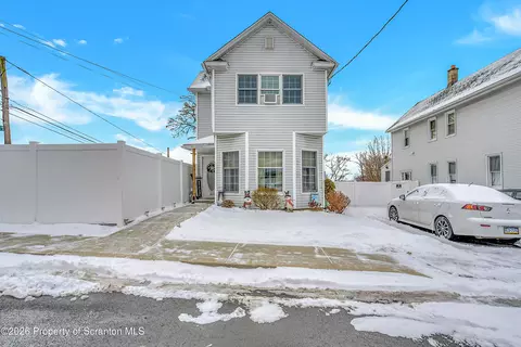 1803 Academy St, Scranton, PA 18504
