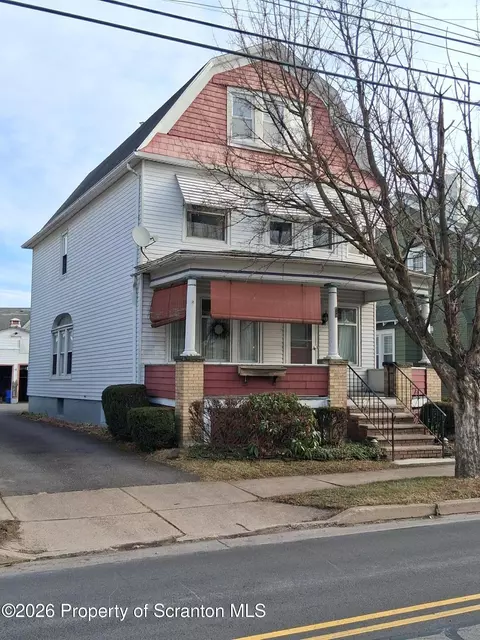 72 Welles St, Forty Fort, PA 18704